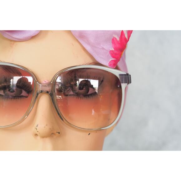 Vintage Oleg Cassini 1970s Sunglasses JACKIE Disco Retro Hong Kong Grandma Chic main image 4